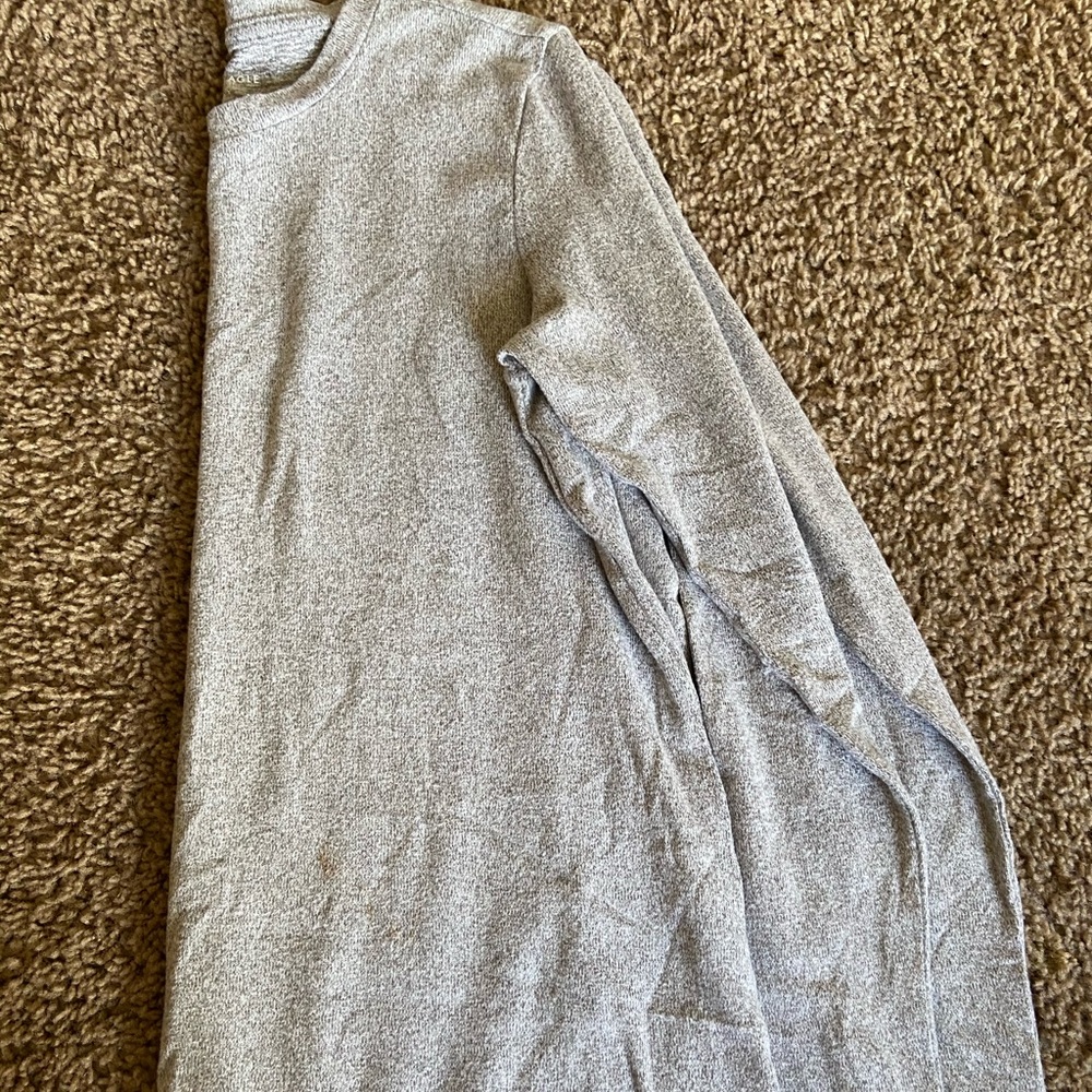 American eagle long sleeve shirt